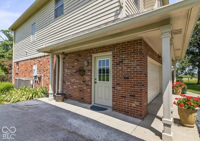 Photo 3 of Single family home for sale at 10954 N County Rd 150 E, Pittsboro, IN 46167 | MLS# 22129721 | Listing updated on 2026-10-26