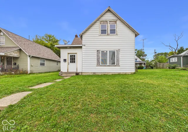 Photo 1 of Single family home for sale at 2806 S Jefferson St, Muncie, IN 47302 | MLS# 22129724 | Listing updated on 2026-10-05