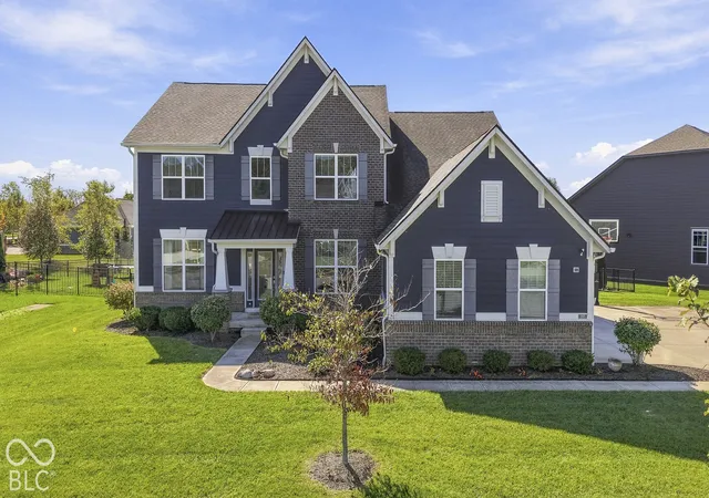 Photo 1 of Single family home for sale at 11975 Northface Dr, Noblesville, IN 46060 | MLS# 22129725 | Listing updated on 2026-10-08