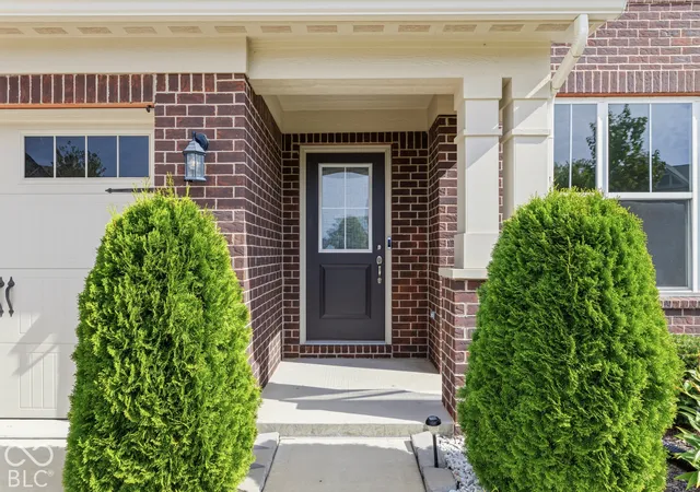 Photo 2 of Single family home for sale at 9719 Cimmaron Ave, Mc Cordsville, IN 46055 | MLS# 22129738 | Listing updated on 2026-10-26