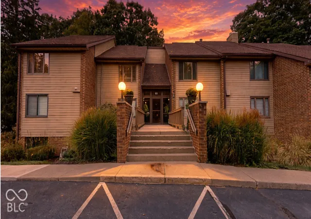 Photo 2 of Condo for sale at 201 Bluffs Cir #E, Noblesville, IN 46062 | MLS# 22129755 | Listing updated on 2026-10-06