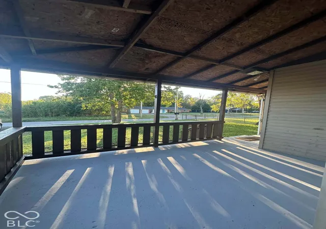 Photo 4 of Single family home for sale at 462 N Bond St, Scottsburg, IN 47170 | MLS# 22129760 | Listing updated on 2026-10-05