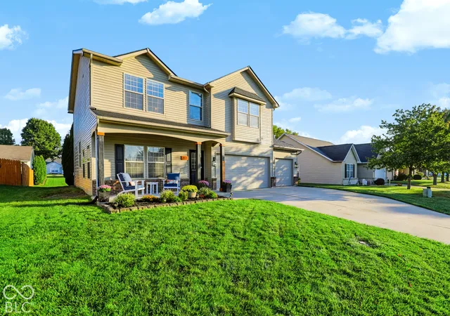 Photo 3 of Single family home for sale at 2020 Treving Dr, Cicero, IN 46034 | MLS# 22129769 | Listing updated on 2026-10-27
