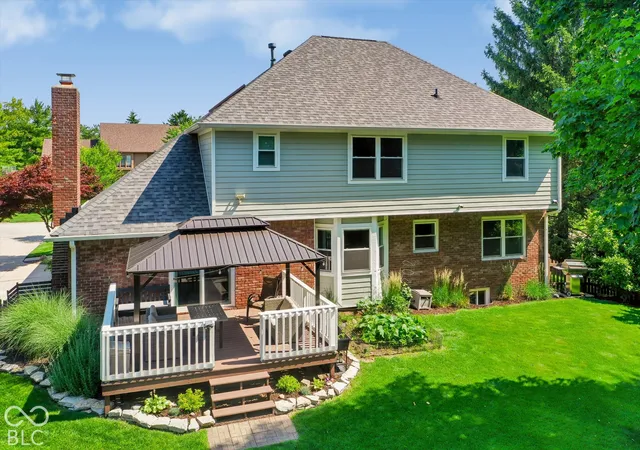 Photo 2 of Single family home for sale at 14710 Laredo Ct, Carmel, IN 46032 | MLS# 22129782 | Listing updated on 2026-10-08