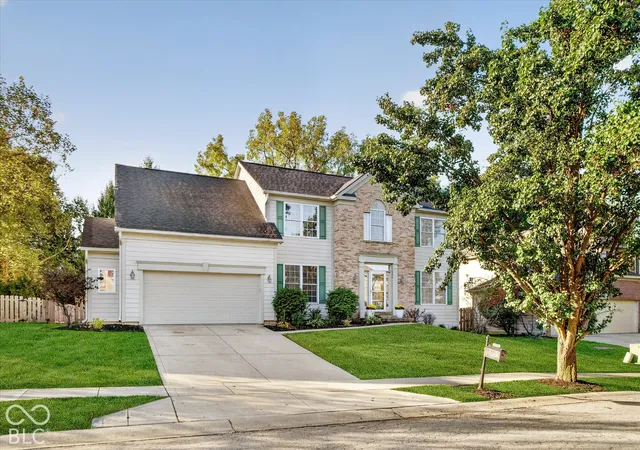 Photo 2 of Single family home for sale at 10911 Tallow Wood Ln, Indianapolis, IN 46236 | MLS# 22129788 | Listing updated on 2026-10-08