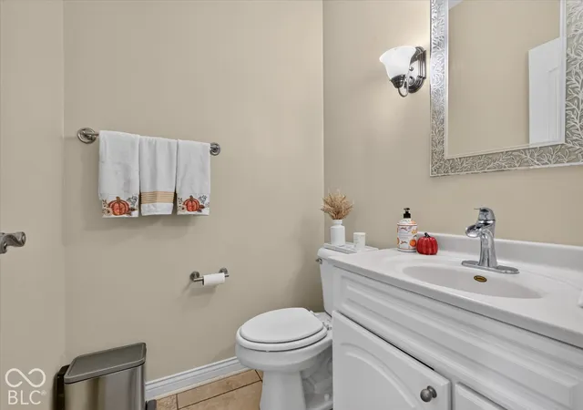 Photo 4 of Single family home for sale at 10911 Tallow Wood Ln, Indianapolis, IN 46236 | MLS# 22129788 | Listing updated on 2026-10-08