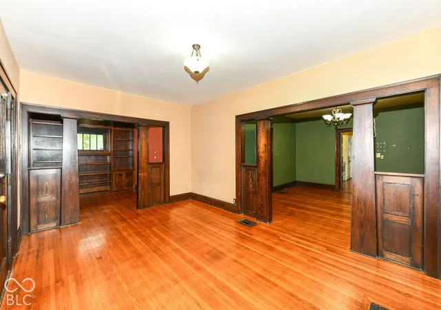 Photo 4 of Single family home for sale at 3745 Winthrop Ave, Indianapolis, IN 46205 | MLS# 22129807 | Listing updated on 2026-10-20
