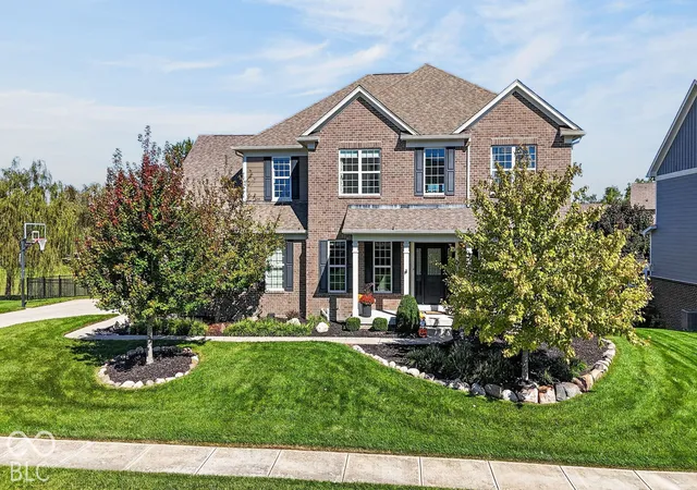 Photo 2 of Single family home for sale at 806 Racetime Rd, Westfield, IN 46074 | MLS# 22129817 | Listing updated on 2026-10-06