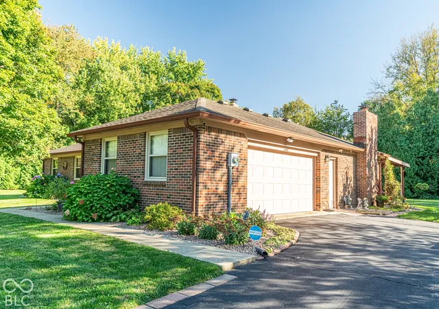 Photo 2 of Single family home for sale at 4545 Byrkit St, Indianapolis, IN 46221 | MLS# 22129830 | Listing updated on 2026-10-07