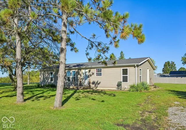 Photo 1 of Sale Pending at 106 W Jackson St, Kirklin, IN 46050 | MLS# 22129833 | Listing updated on 2026-10-15