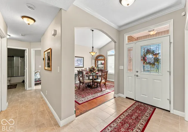 Photo 4 of Single family home for sale at 5066 W Quincy Ct, Columbus, IN 47203 | MLS# 22129837 | Listing updated on 2026-10-08