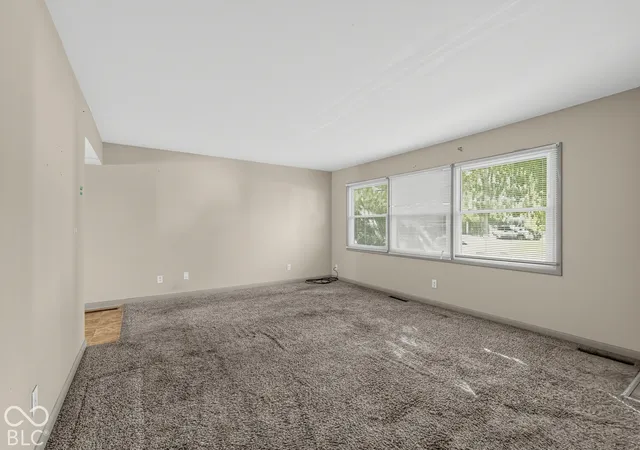 Photo 2 of Single family home for sale at 6148 Roselawn Dr, Indianapolis, IN 46226 | MLS# 22129846 | Listing updated on 2026-10-09