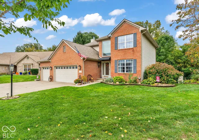 Photo 2 of Single family home for sale at 631 Middleham Cir, Beech Grove, IN 46107 | MLS# 22129860 | Listing updated on 2026-10-09