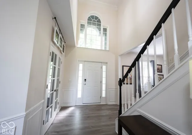 Photo 3 of Single family home for sale at 1442 Polo Chase Ct, Carmel, IN 46032 | MLS# 22129864 | Listing updated on 2026-10-08