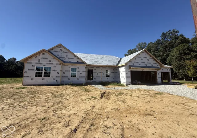Photo 1 of Single family home for sale at 12121 Cole Ln, Covington, IN 47932 | MLS# 22129882 | Listing updated on 2026-10-05