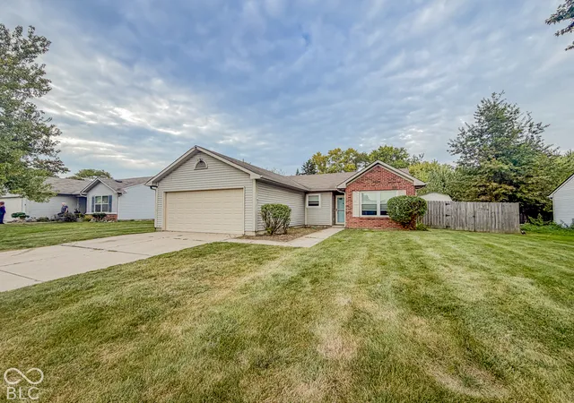 Photo 3 of Single family home for sale at 11720 E 10th Street, Indianapolis, IN 46229 | MLS# 22129898 | Listing updated on 2026-10-07