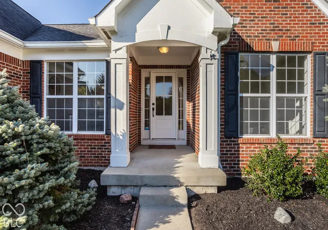 Photo 3 of Single family home for sale at 12818 Double Eagle Dr, Carmel, IN 46033 | MLS# 22129906 | Listing updated on 2026-10-08