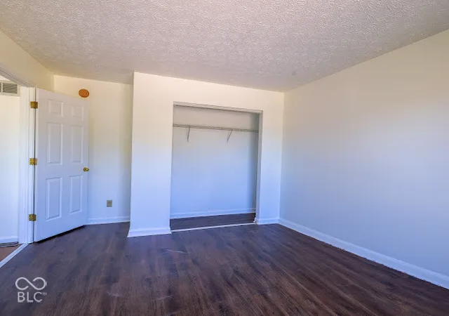Photo 4 of Single family home for sale at 5140 Grand Tetons Dr, Indianapolis, IN 46237 | MLS# 22129908 | Listing updated on 2026-10-10