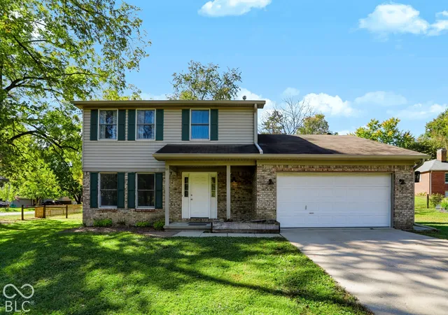 Photo 2 of Single family home for sale at 6802 E Pleasant Run Pkwy N Dr, Indianapolis, IN 46219 | MLS# 22129915 | Listing updated on 2026-10-08