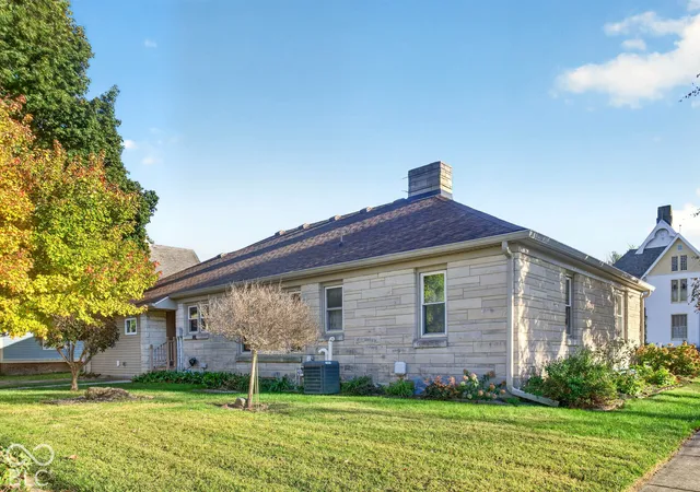 Photo 3 of Single family home for sale at 124 W Main St, Ladoga, IN 47954 | MLS# 22129927 | Listing updated on 2026-10-09