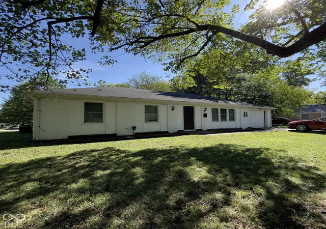 Photo 2 of Single family home for sale at 1961 Schwier Dr, Indianapolis, IN 46229 | MLS# 22129932 | Listing updated on 2026-10-06