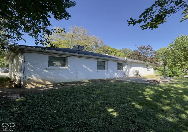 Photo 3 of Single family home for sale at 1961 Schwier Dr, Indianapolis, IN 46229 | MLS# 22129932 | Listing updated on 2026-10-06