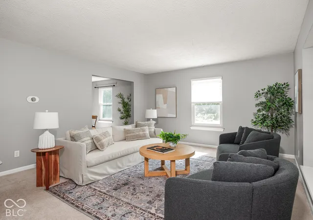 Photo 3 of Single family home for sale at 3945 Sunmeadow Cir, Indianapolis, IN 46228 | MLS# 22129937 | Listing updated on 2026-10-09