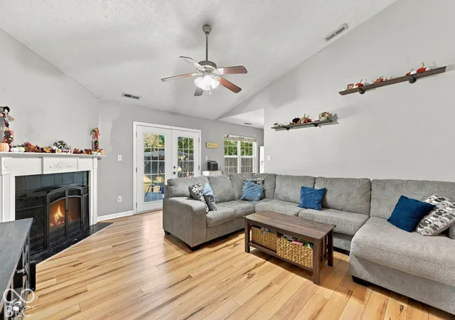 Photo 3 of Single family home for sale at 5814 Emmert Way, Indianapolis, IN 46221 | MLS# 22129978 | Listing updated on 2026-10-07