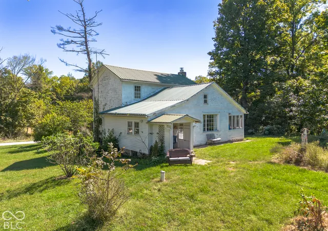 Photo 4 of Single family home for sale at 5961 Flowing Well Rd, Poland, IN 47868 | MLS# 22129979 | Listing updated on 2026-10-08