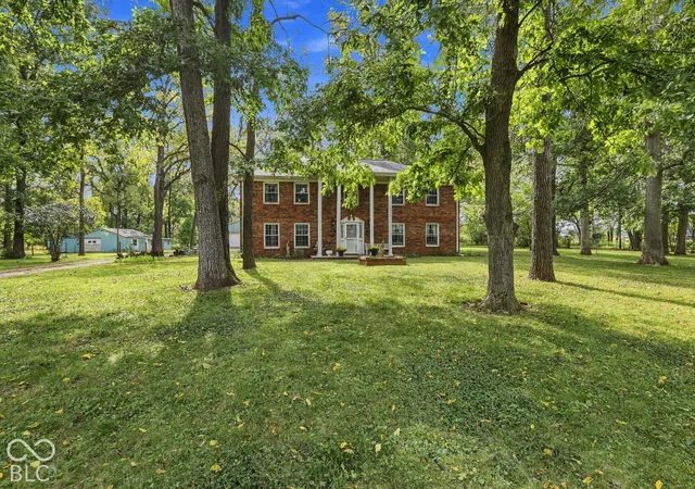 Photo 3 of Single family home for sale at 15701 W 650 Road S, Anderson, IN 46017 | MLS# 22129985 | Listing updated on 2026-10-12