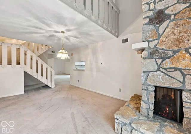 Photo 3 of Condo for sale at 5747 Overcrest Dr, Indianapolis, IN 46237 | MLS# 22130000 | Listing updated on 2026-10-09
