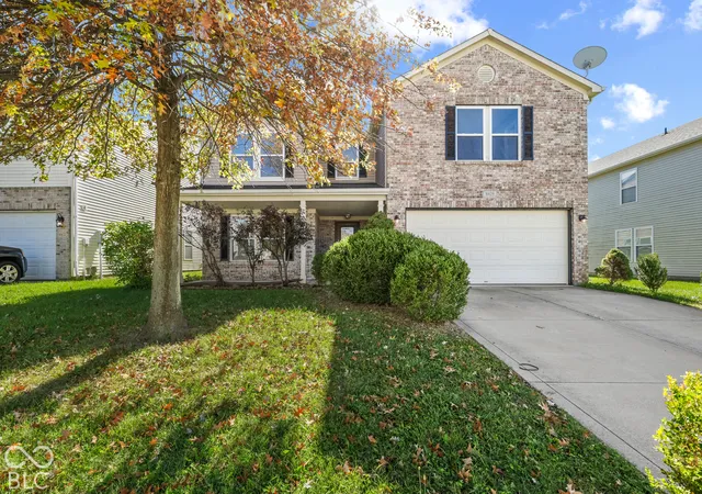 Photo 1 of Single family home for sale at 8429 Wanda Lake Dr, Camby, IN 46113 | MLS# 22130003 | Listing updated on 2026-10-22