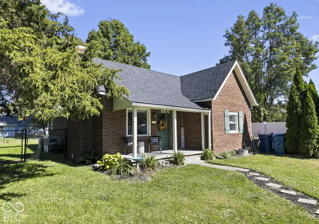 Photo 1 of Single family home for sale at 325 Walton St, Atlanta, IN 46031 | MLS# 22130015 | Listing updated on 2026-10-09