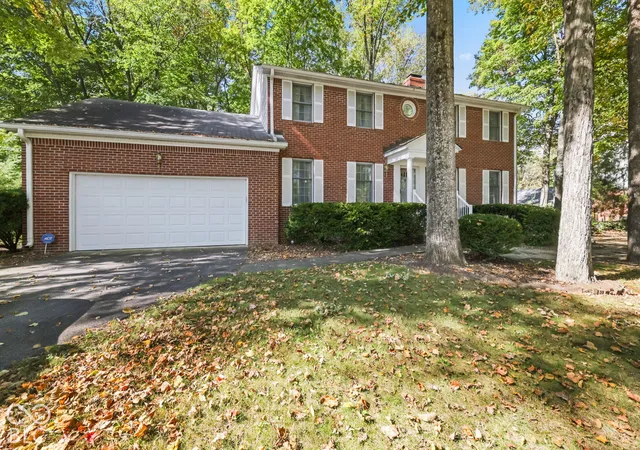 Photo 3 of Single family home for sale at 4238 S Carrie Dr, New Palestine, IN 46163 | MLS# 22130019 | Listing updated on 2026-10-08