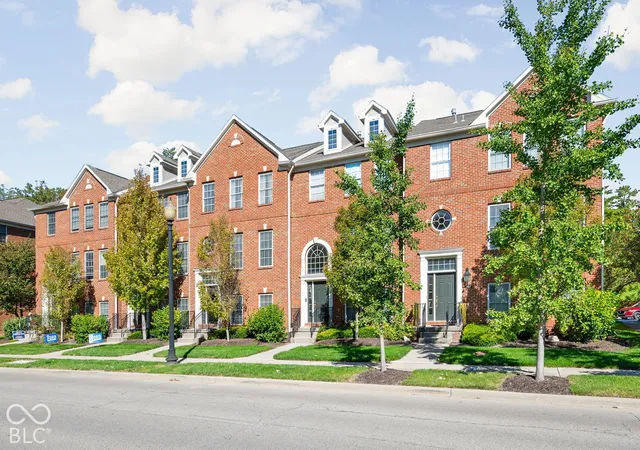 Photo 2 of Townhouse for sale at 447 Autumn Dr, Carmel, IN 46032 | MLS# 22130021 | Listing updated on 2026-10-07