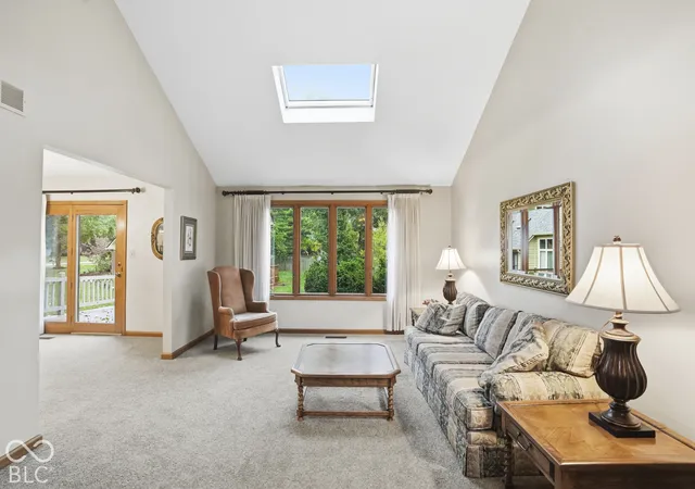 Photo 4 of Single family home for sale at 13665 Thistlewood Dr W, Carmel, IN 46032 | MLS# 22130022 | Listing updated on 2026-10-23