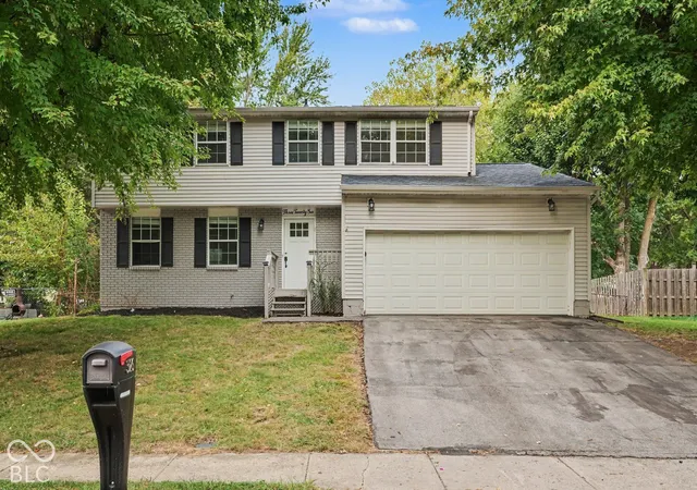 Photo 1 of Single family home for sale at 326 Greenlee Dr, Indianapolis, IN 46234 | MLS# 22130028 | Listing updated on 2026-10-06
