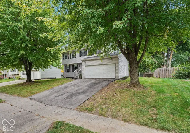 Photo 3 of Single family home for sale at 326 Greenlee Dr, Indianapolis, IN 46234 | MLS# 22130028 | Listing updated on 2026-10-06