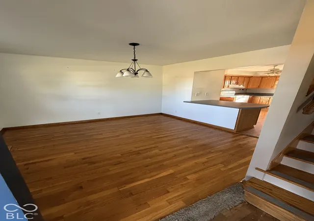 Photo 3 of Sale Pending at 8591 N Erickson St, Terre Haute, IN 47805 | MLS# 22130039 | Listing updated on 2026-10-16