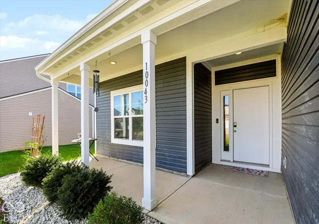 Photo 1 of Single family home for sale at 10043 Caprock Cyn Dr, Indianapolis, IN 46229 | MLS# 22130062 | Listing updated on 2026-10-09