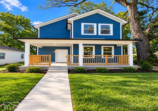 Single family home for sale at 2822 N Dearborn St, Indianapolis, IN 46218 | MLS# 22130065