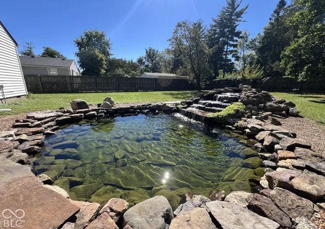 Photo 1 of Single family home for sale at 1358 N Ridgeview Dr, Indianapolis, IN 46219 | MLS# 22130071 | Listing updated on 2026-10-06