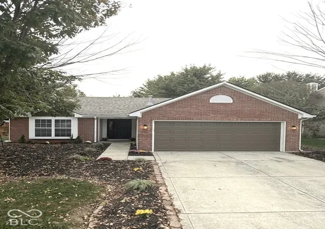 Single family home for sale at 13302 Ashwood Dr, Fishers, IN 46038 | MLS# 22130075