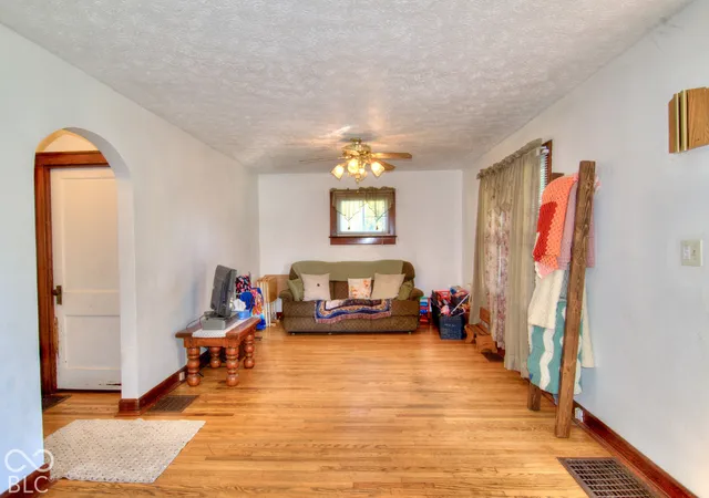 Photo 3 of Single family home for sale at 8524 Camby Rd, Camby, IN 46113 | MLS# 22130080 | Listing updated on 2026-10-07