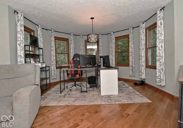 Photo 4 of Single family home for sale at 454 E County Rd 550 S, Cloverdale, IN 46120 | MLS# 22130089 | Listing updated on 2026-10-09
