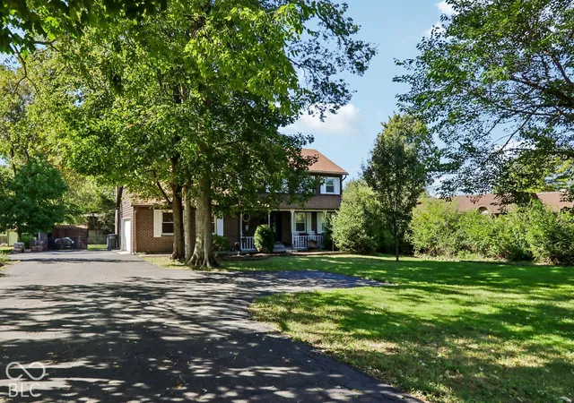 Photo 2 of Single family home for sale at 5330 Mcfarland Rd, Indianapolis, IN 46227 | MLS# 22130090 | Listing updated on 2026-10-08