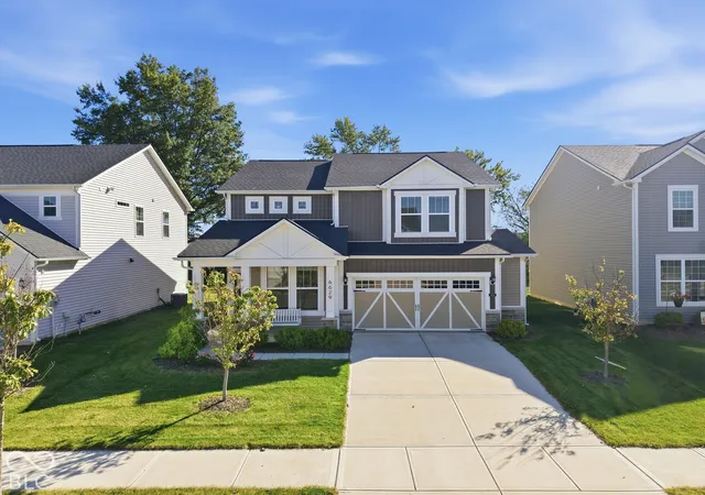 Photo 2 of Single family home for sale at 6629 Seabiscuit Rd, Whitestown, IN 46075 | MLS# 22130096 | Listing updated on 2026-10-08
