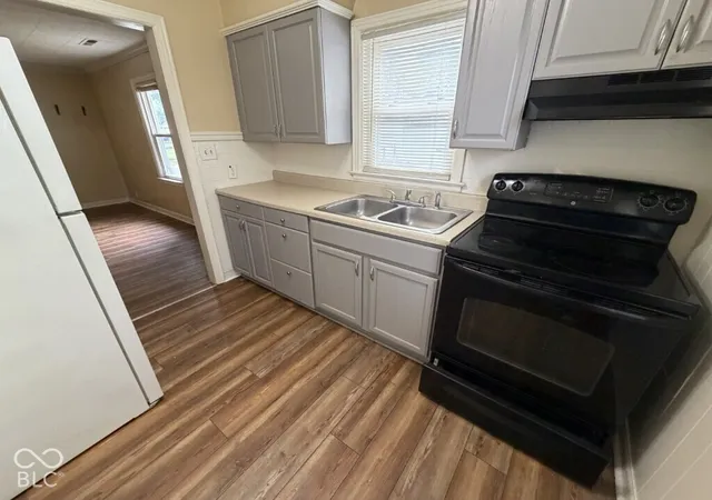 Photo 2 of Single family home for sale at 112 E 34th Street, Anderson, IN 46013 | MLS# 22130101 | Listing updated on 2026-10-07