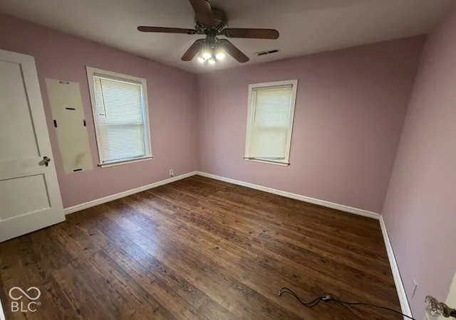 Photo 4 of Single family home for sale at 112 E 34th Street, Anderson, IN 46013 | MLS# 22130101 | Listing updated on 2026-10-07