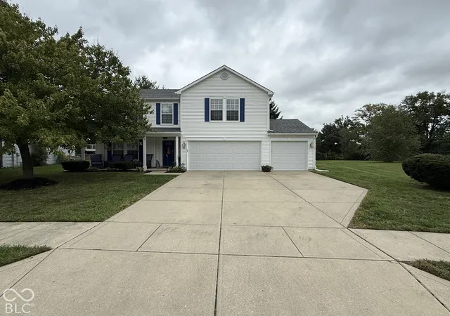 Photo 3 of Single family home for sale at 1835 Howell Dr, Indianapolis, IN 46231 | MLS# 22130109 | Listing updated on 2026-10-08